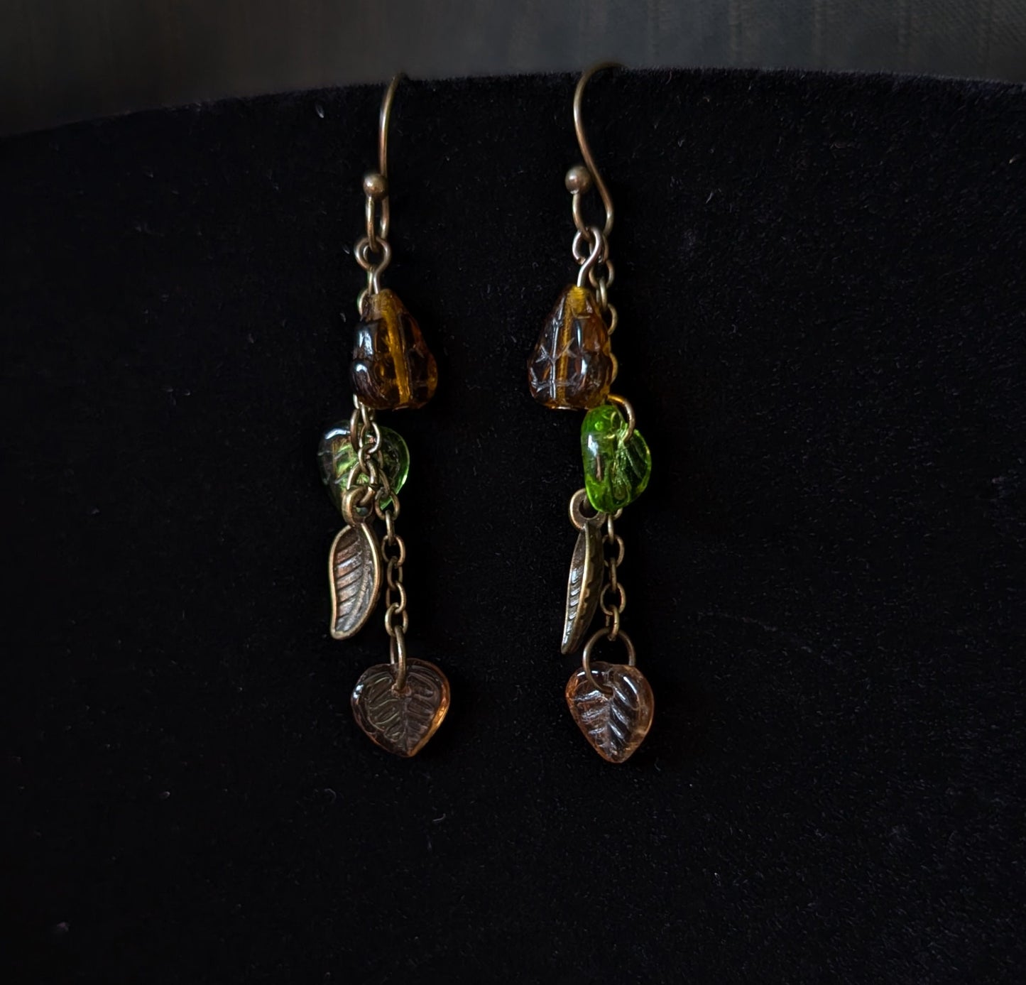 Mushroom Leaf Necklace & Earrings Set